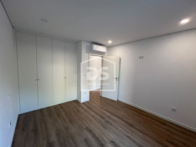 Apartamento T1 para Venda em Tondela e Nandufe Foto 16