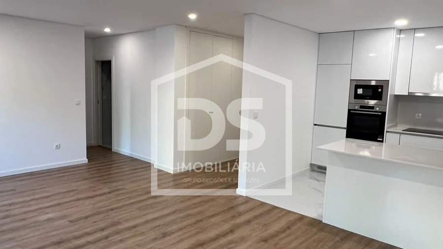 Apartamento T1 para Venda em Tondela e Nandufe
