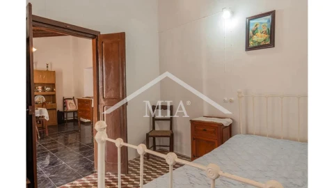 Moradia T2 para Venda em Barrancos