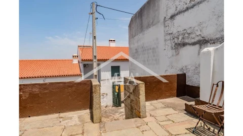 Moradia T2 para Venda em Barrancos