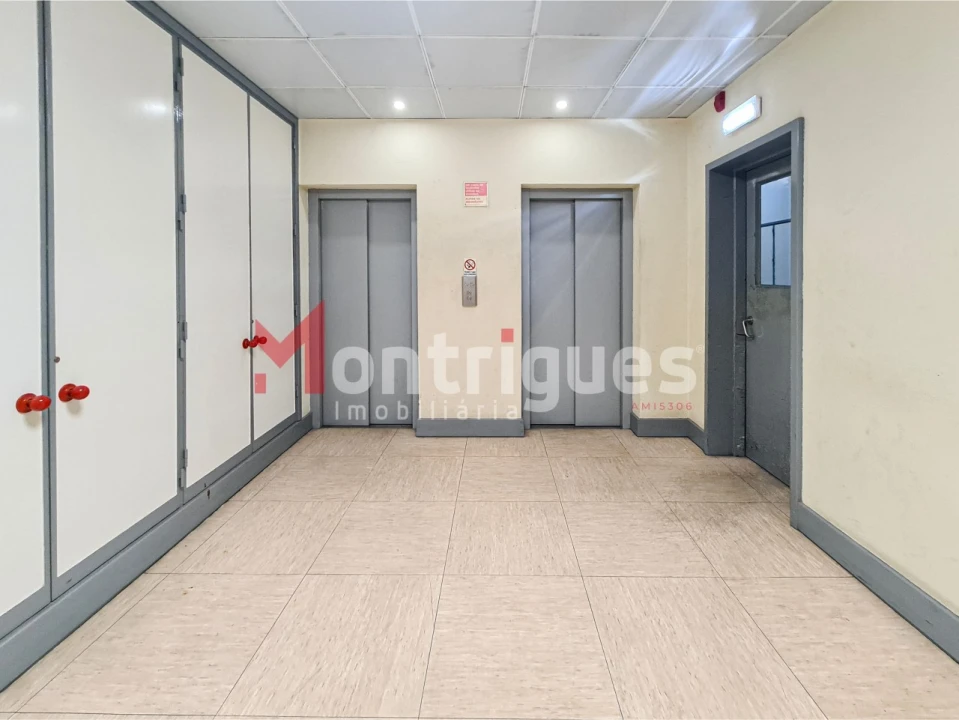 Armazém para Arrendamento em Marvila Foto 7