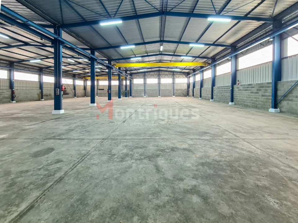 Armazém para Arrendamento em Alverca do Ribatejo e Sobralinho Foto 8