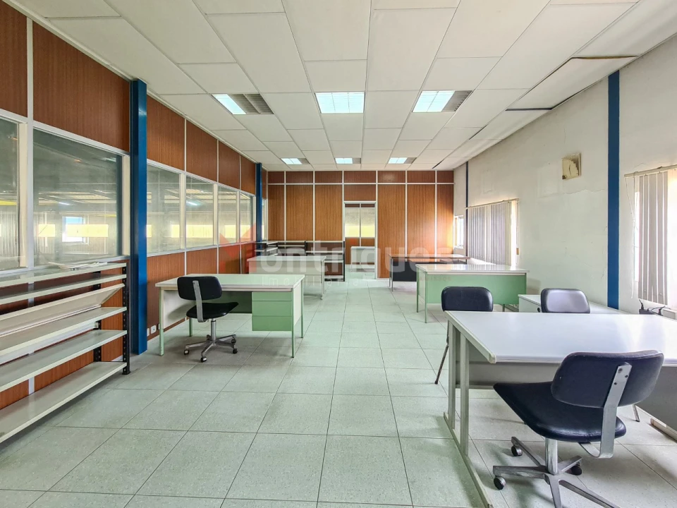 Armazém para Arrendamento em Alverca do Ribatejo e Sobralinho Foto 40
