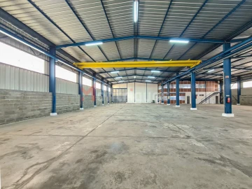 Armazém para Arrendamento em Alverca do Ribatejo e Sobralinho