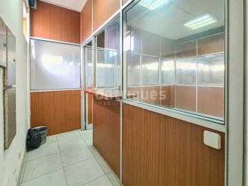 Armazém para Arrendamento em Alverca do Ribatejo e Sobralinho