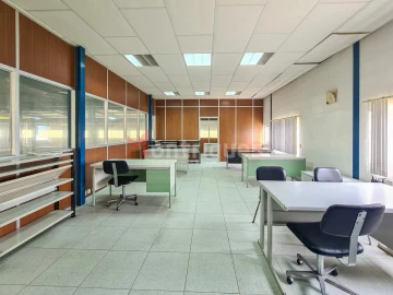 Armazém para Arrendamento em Alverca do Ribatejo e Sobralinho