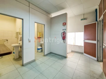 Armazém para Arrendamento em Alverca do Ribatejo e Sobralinho