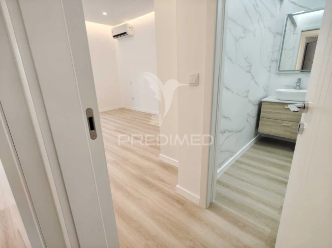 Apartamento T3 para Venda em Seixal, Arrentela e Aldeia de Paio Pires Foto 5