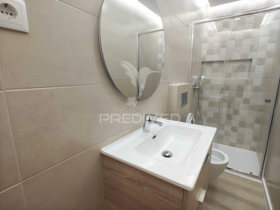 Apartamento T3 para Venda em Seixal, Arrentela e Aldeia de Paio Pires Foto 6