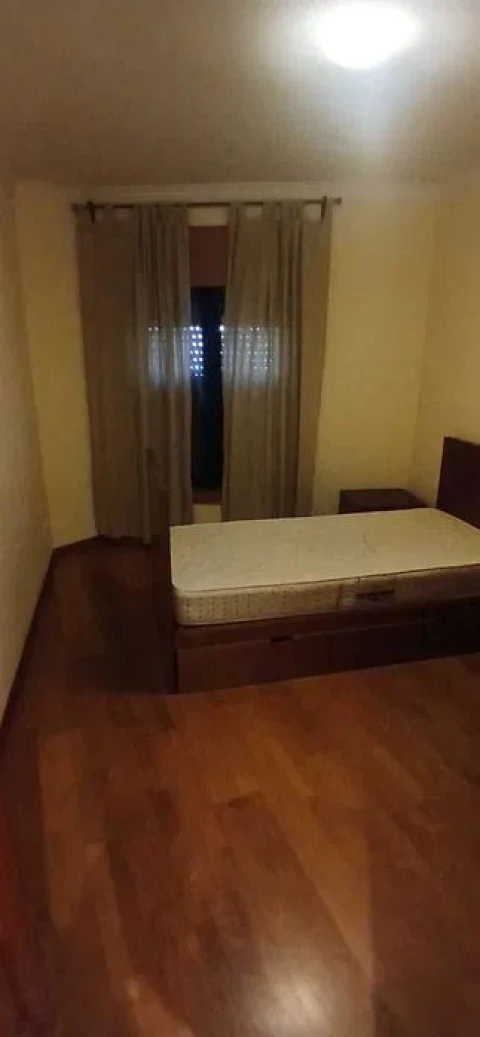 Apartamento T2 para Arrendamento em Lordelo do Ouro e Massarelos