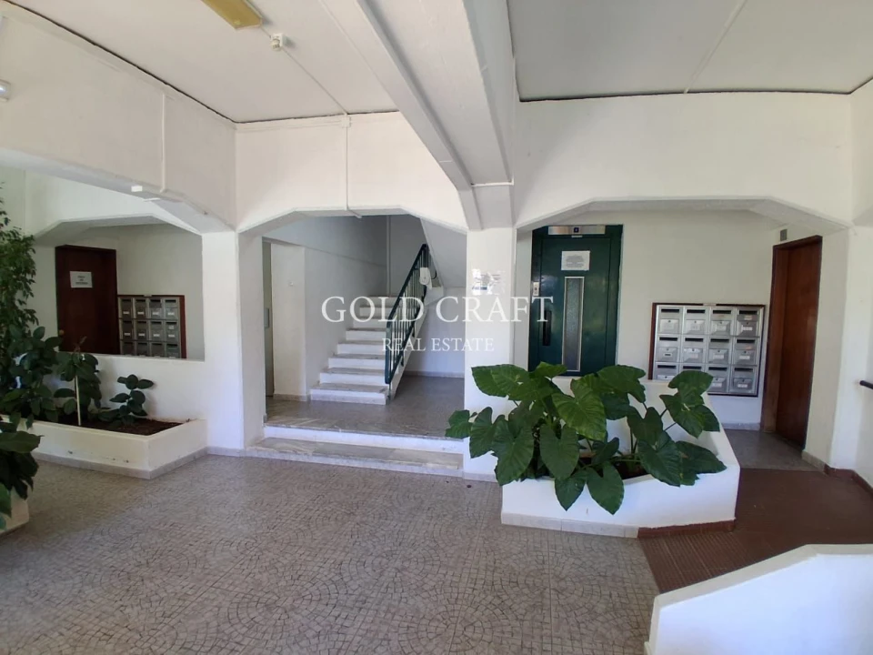 Apartamento T2 para Venda em Vialonga Foto 26