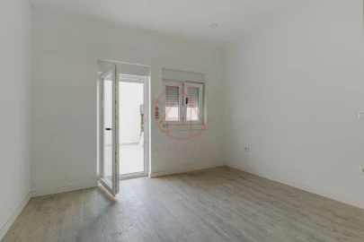 Apartamento T3 para Venda em Alto do Seixalinho, Santo André e Verderena