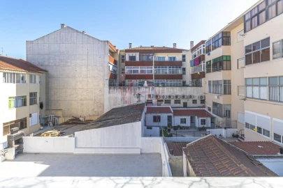 Apartamento T3 para Venda em Alto do Seixalinho, Santo André e Verderena