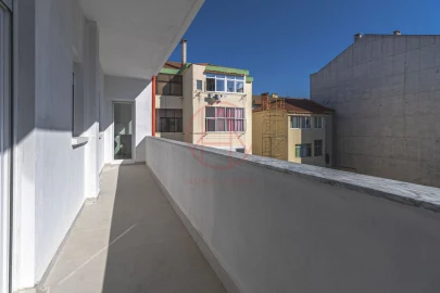 Apartamento T3 para Venda em Alto do Seixalinho, Santo André e Verderena