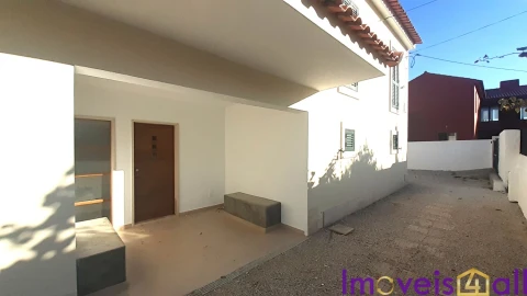 Moradia T4 para Venda em Alcabideche