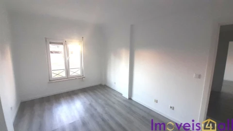 Apartamento T3 para Venda em Quinta do Conde