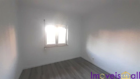Apartamento T3 para Venda em Quinta do Conde