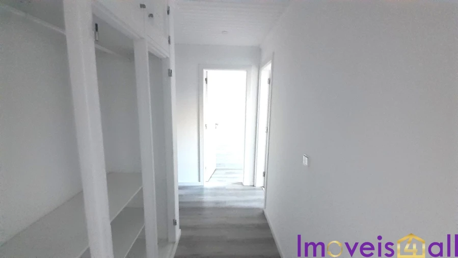 Apartamento T3 para Venda em Quinta do Conde Foto 20