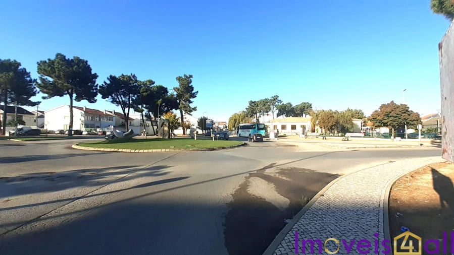 Apartamento T3 para Venda em Quinta do Conde Foto 24