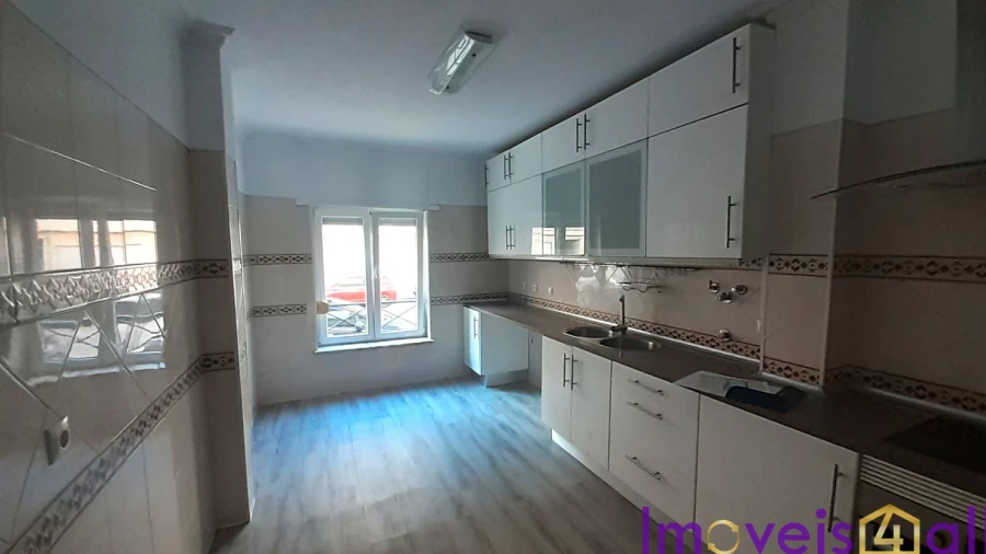 Apartamento T3 para Venda em Quinta do Conde
