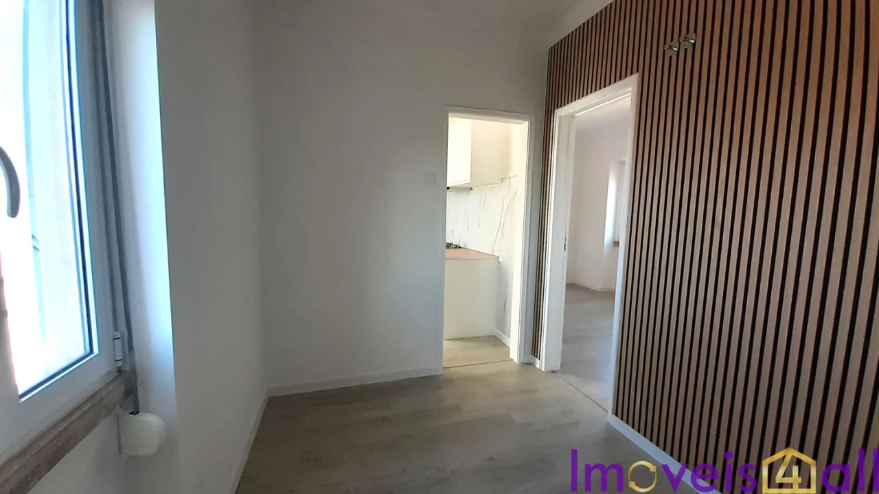 Apartamento T2 para Venda em São Vicente Foto 19