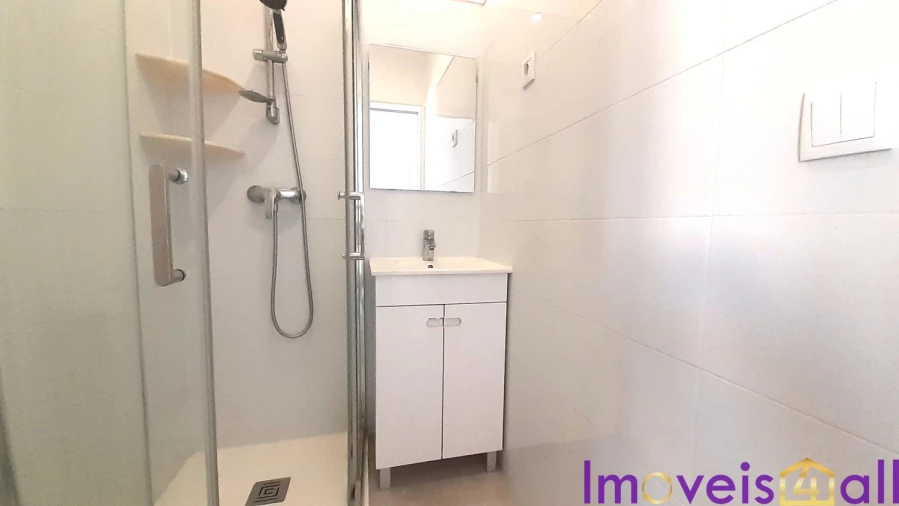 Apartamento T2 para Venda em São Vicente Foto 28
