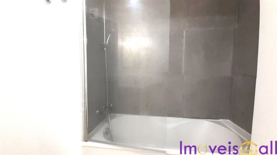 Apartamento T3 para Venda em São Domingos de Benfica Foto 30