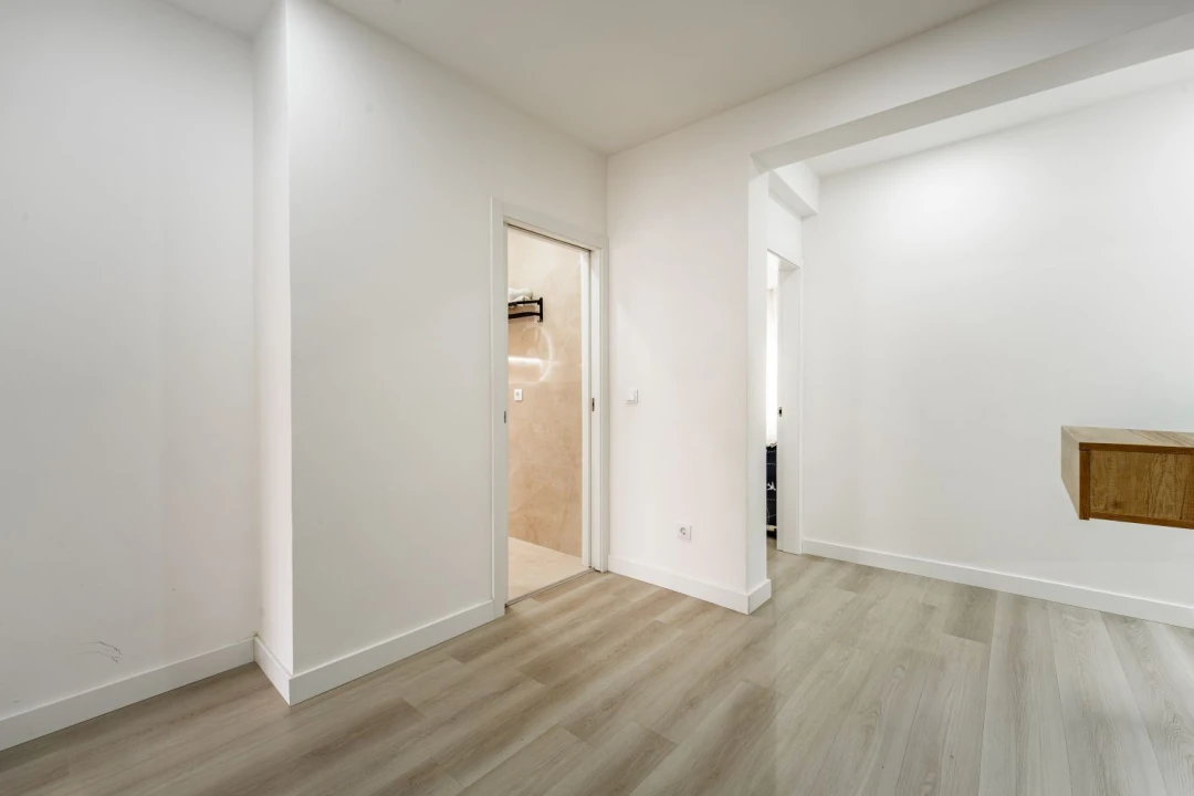 Apartamento T3 para Venda em Massamá e Monte Abraão Foto 3