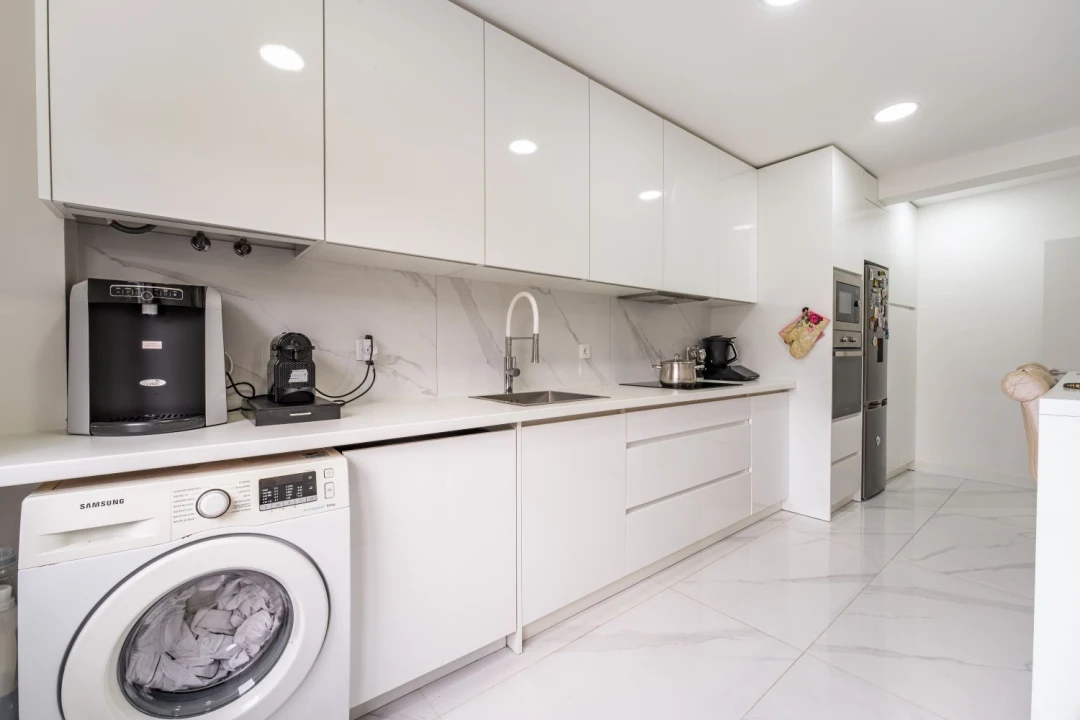 Apartamento T3 para Venda em Massamá e Monte Abraão Foto 11