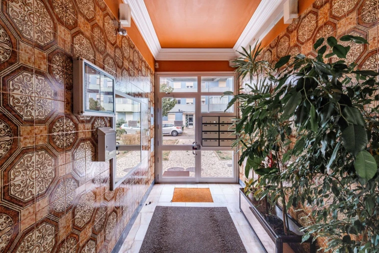 Apartamento T3 para Venda em Massamá e Monte Abraão Foto 28