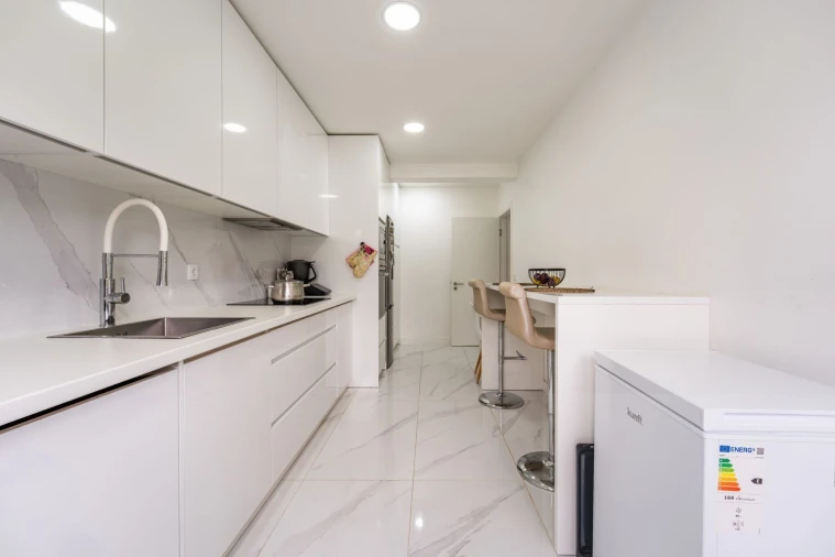 Apartamento T3 para Venda em Massamá e Monte Abraão Foto 10