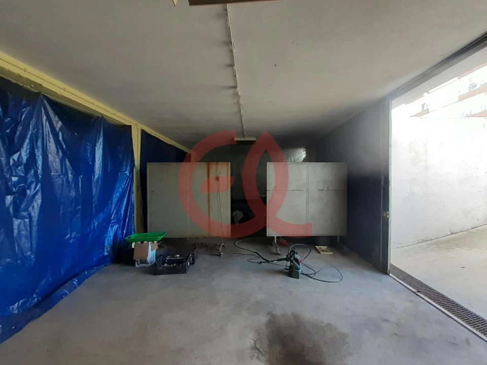 Armazém para Venda em Darque Foto 6