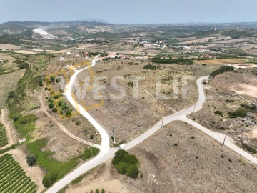 Terreno para Venda em Santa Maria, São Pedro e Matacães