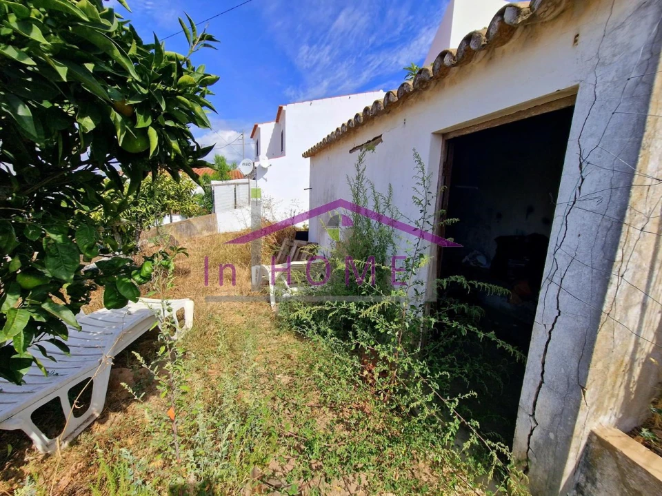 Moradia T4 para Venda em Alte Foto 21