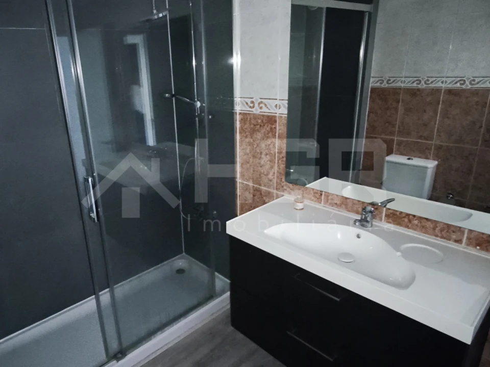 Apartamento T3 para Venda em Quinta do Conde Foto 10