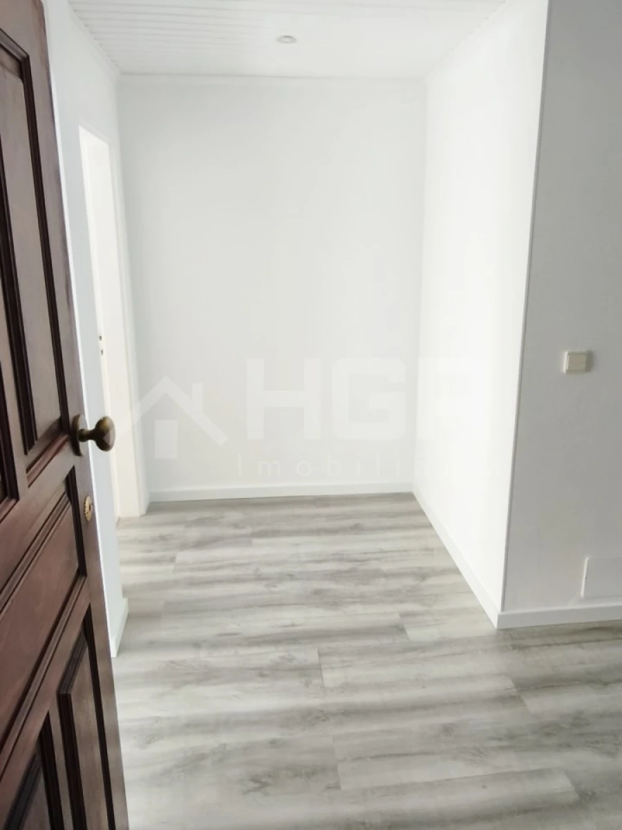 Apartamento T3 para Venda em Quinta do Conde Foto 2