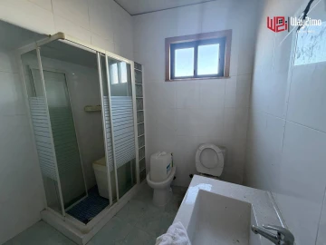 Armazém para Venda em Rio Tinto