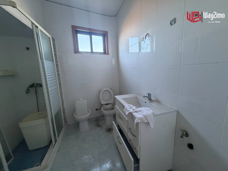 Armazém para Venda em Rio Tinto Foto 28
