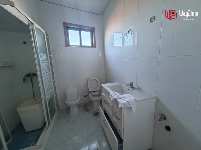 Armazém para Venda em Rio Tinto Foto 28