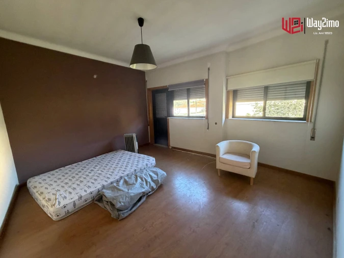 Armazém para Venda em Rio Tinto Foto 29