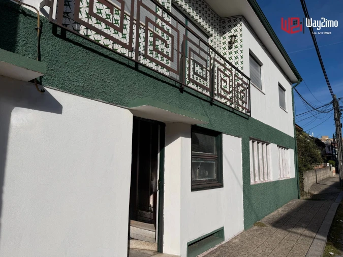 Armazém para Venda em Rio Tinto Foto 4