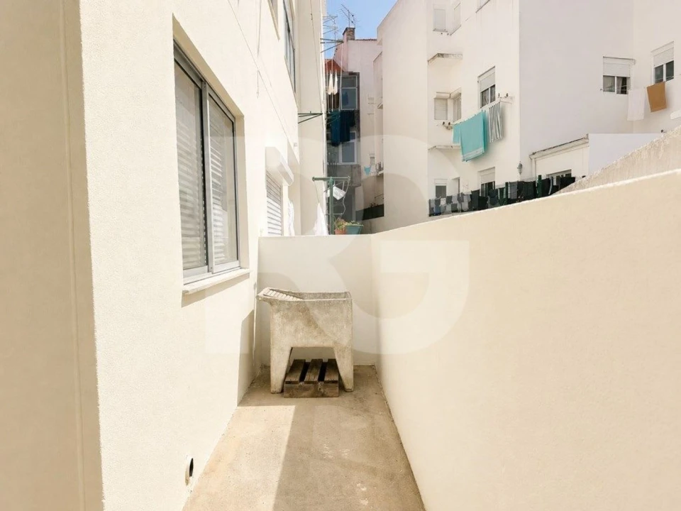Apartamento T2 para Venda em Alcochete Foto 4