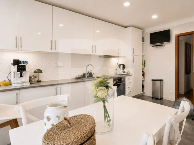 Apartamento T3 para Venda em Moita Foto 3