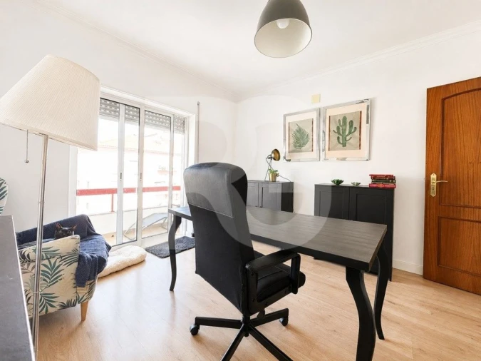 Apartamento T3 para Venda em Moita Foto 8