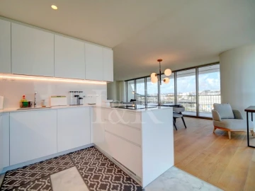 Apartamento T1 para Arrendamento em Campolide