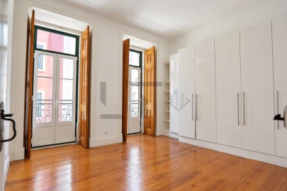 Apartamento T3 para Venda em Santo António