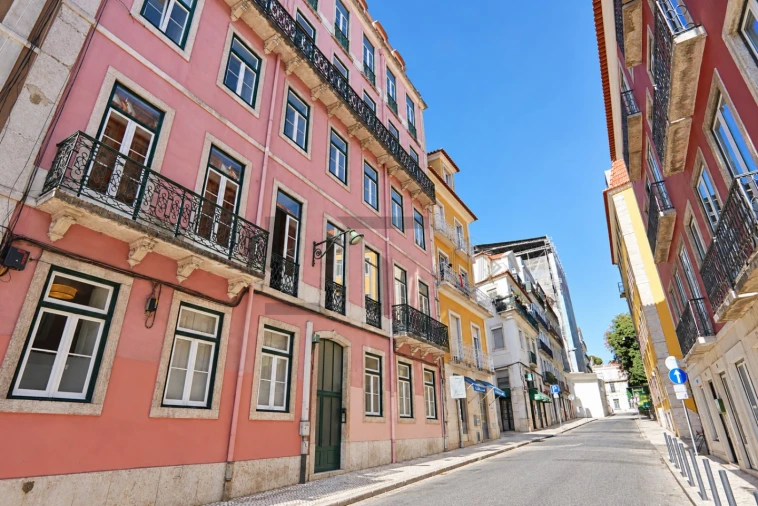 Apartamento T3 para Venda em Santo António Foto 3