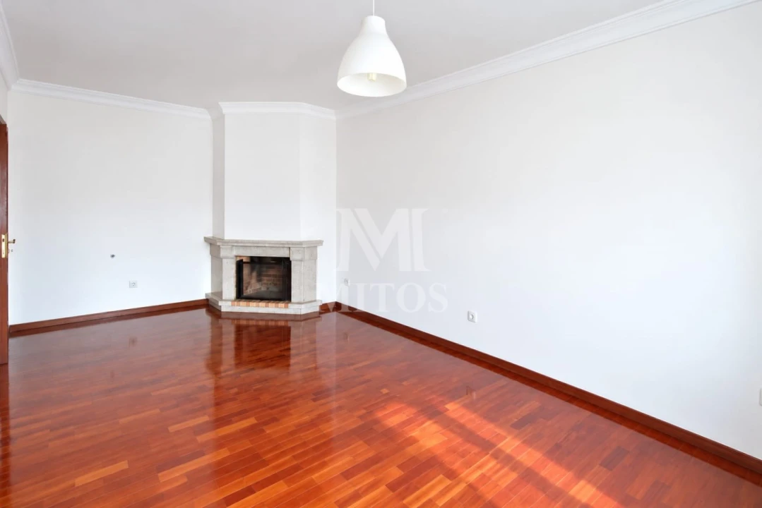 Apartamento T1 para Venda em Valongo Foto 8