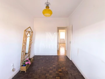 Apartamento T3 para Venda em Darque