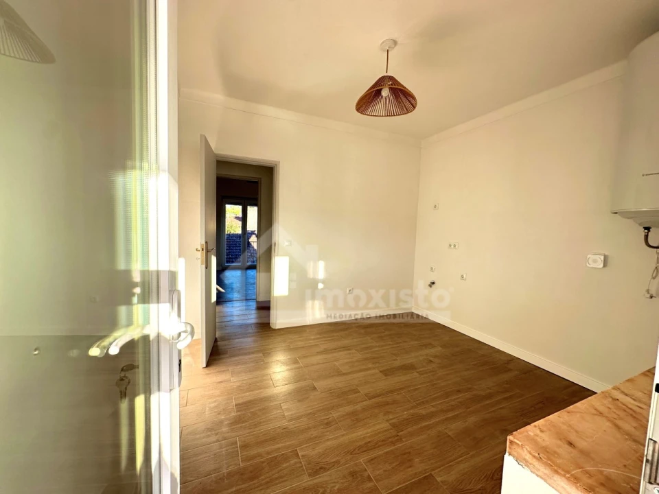 Apartamento T5 para Venda em Ansião Foto 6